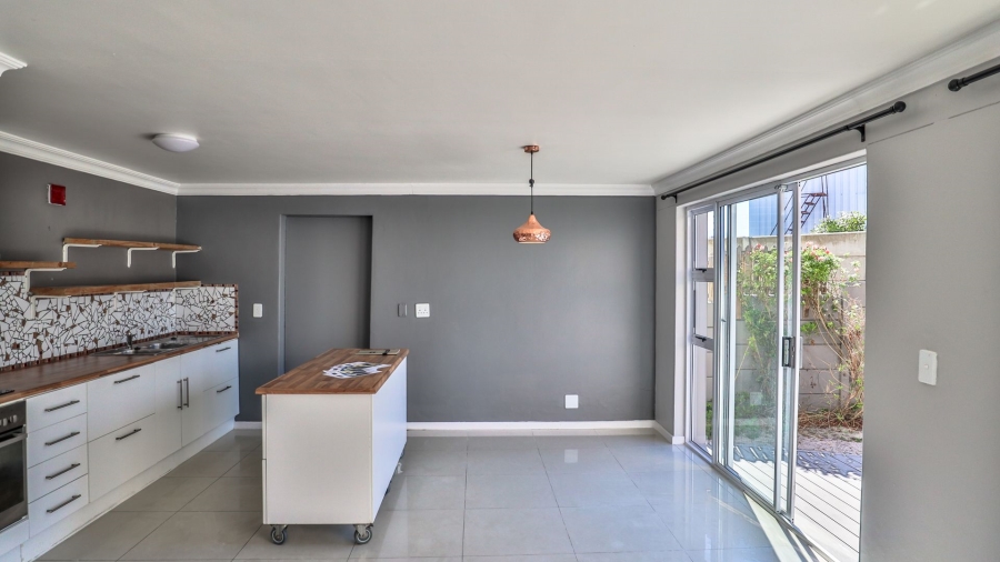 3 Bedroom Property for Sale in Muizenberg Western Cape